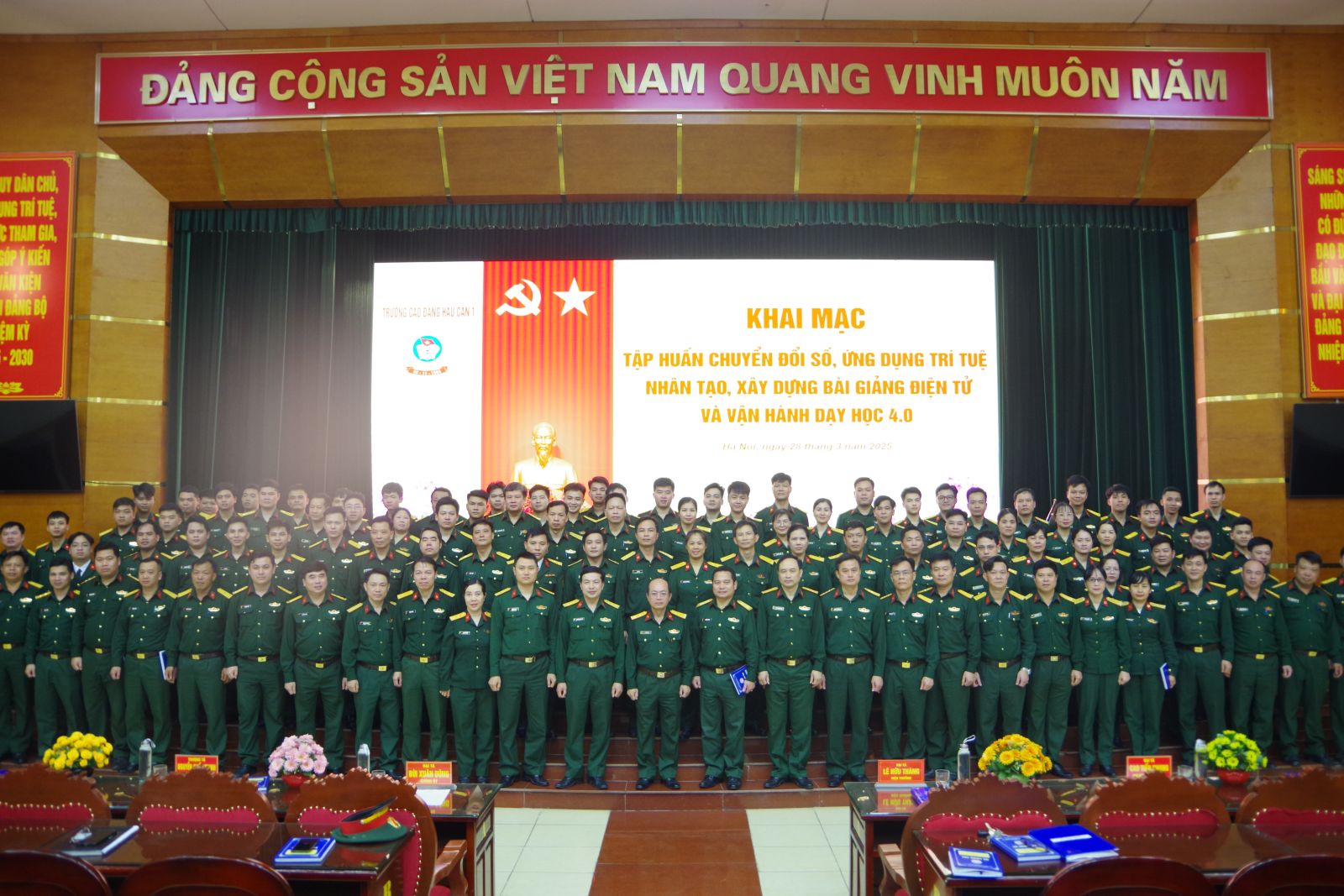 Trường Cao đẳng Hậu cần 1 tổ chức Khai mạc “Tập huấn chuyển đổi số, ứng dụng trí tuệ nhân tạo, xây dựng bài giảng điện tử và vận hành dạy học 4.0