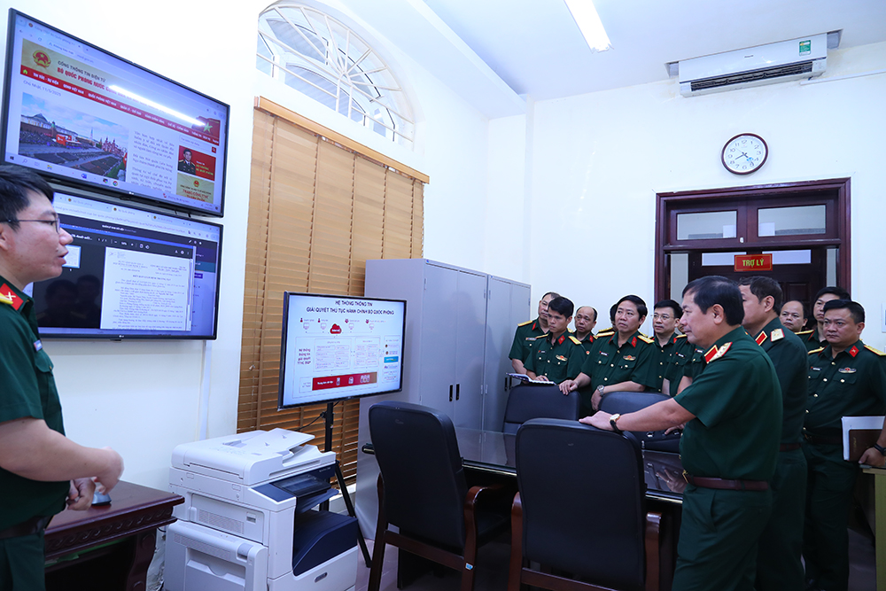 Toàn quân đột phá phát triển khoa học, công nghệ, đổi mới sáng tạo và chuyển đổi số