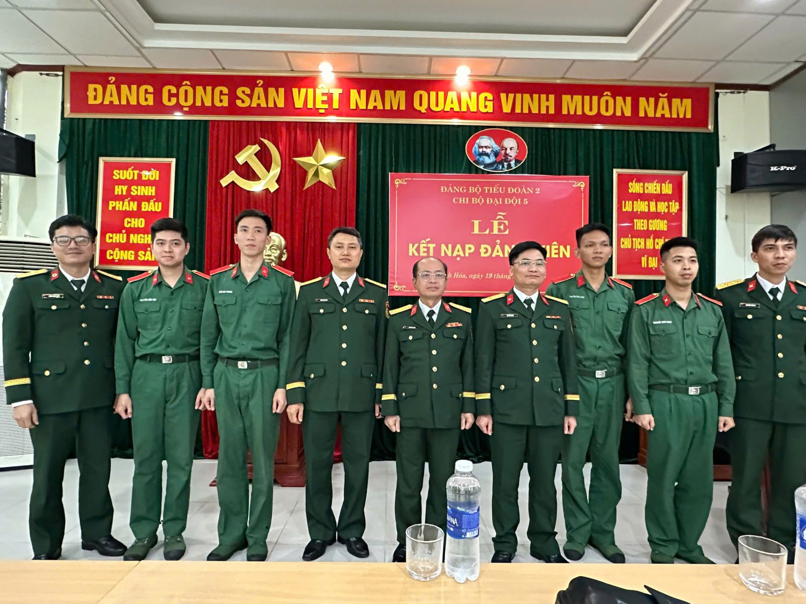 Chi bộ Đại đội 5, Đảng bộ Tiểu đoàn 2 tổ chức Lễ kết nạp đảng viên đợt 19/5